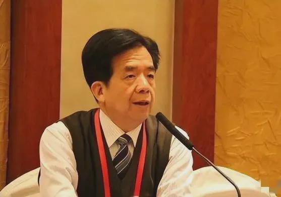 少帅”拿下卡牌市场最大笔融资！瓦力棋牌游戏数亿元潮汕“扑克(图2)